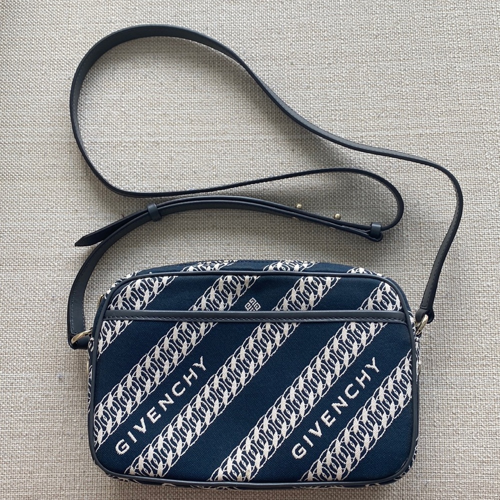 Givenchy bond chain-motif camera bag